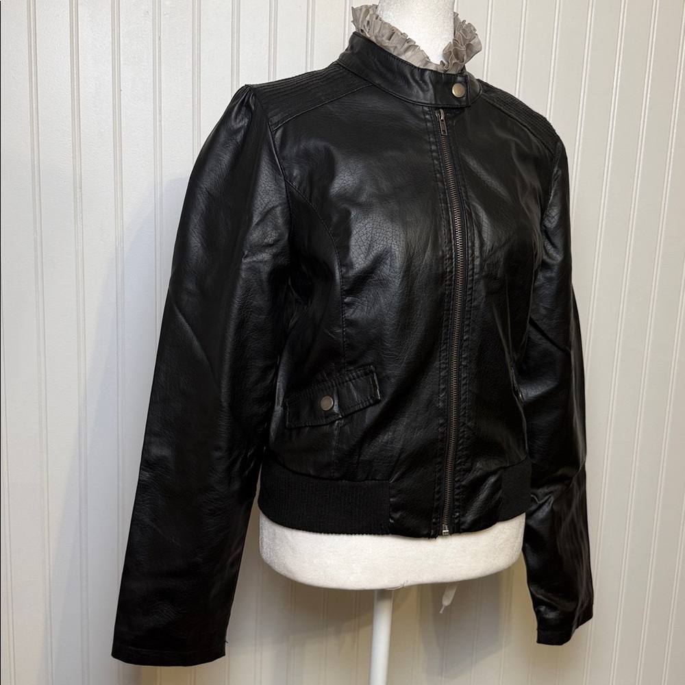 Faux leather black jacket